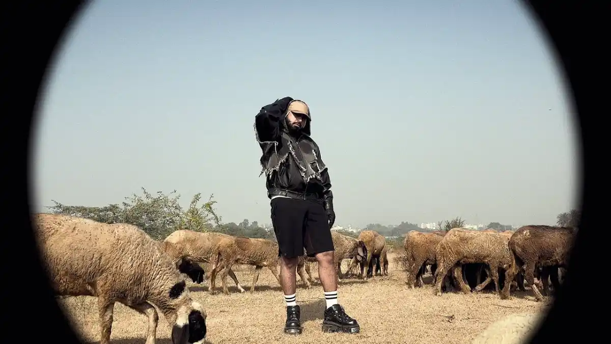 टोटल Total Lyrics In Hindi - Rawme Hooda टोटल Total Lyrics In Hindi - Rawme Hooda